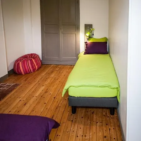 Les Chambres Du Mail بيت للعطل